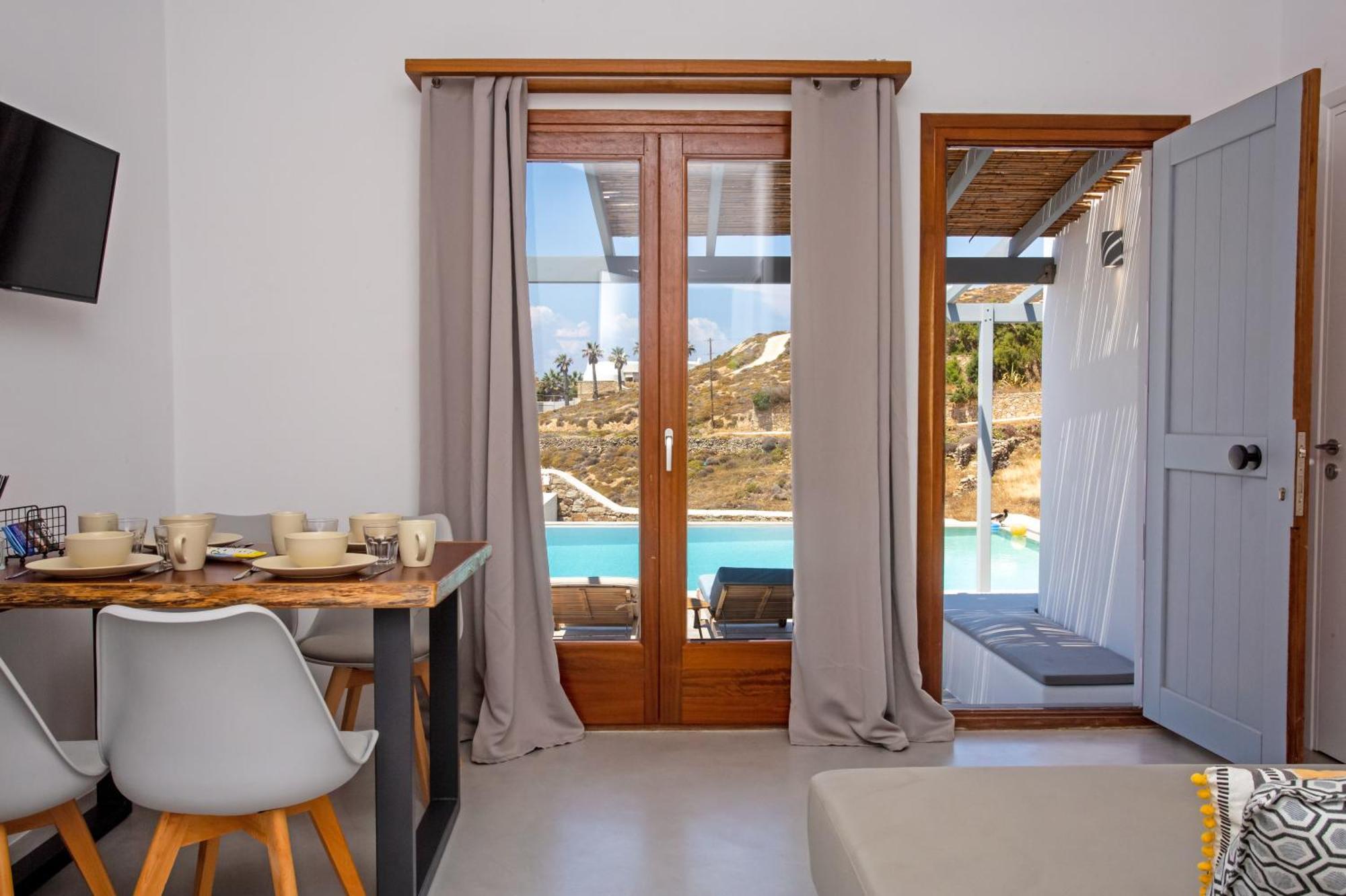 Terra White Seaview Pool Apartments & Suites Mykonos Town Exterior photo