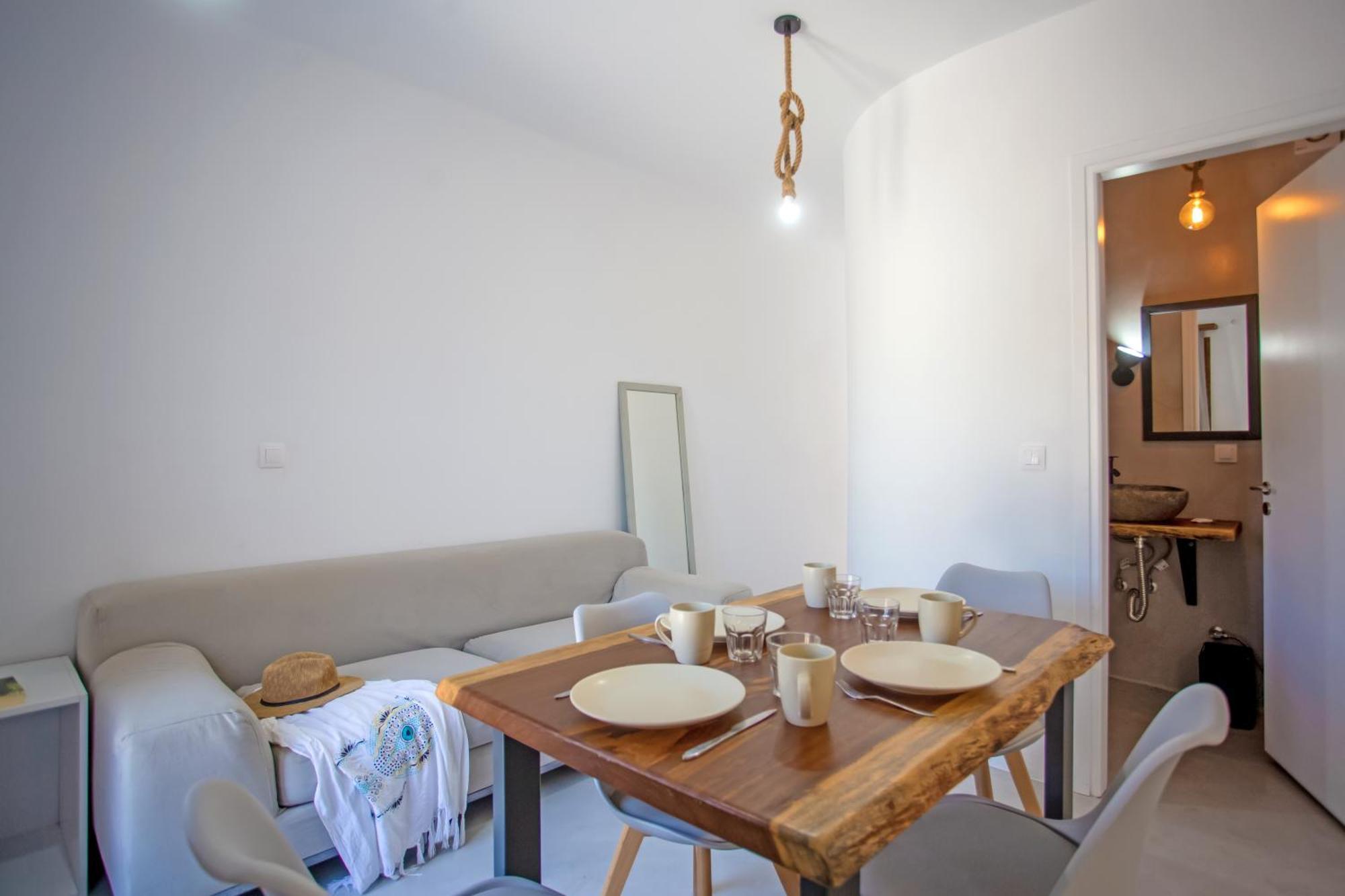 Terra White Seaview Pool Apartments & Suites Mykonos Town Exterior photo